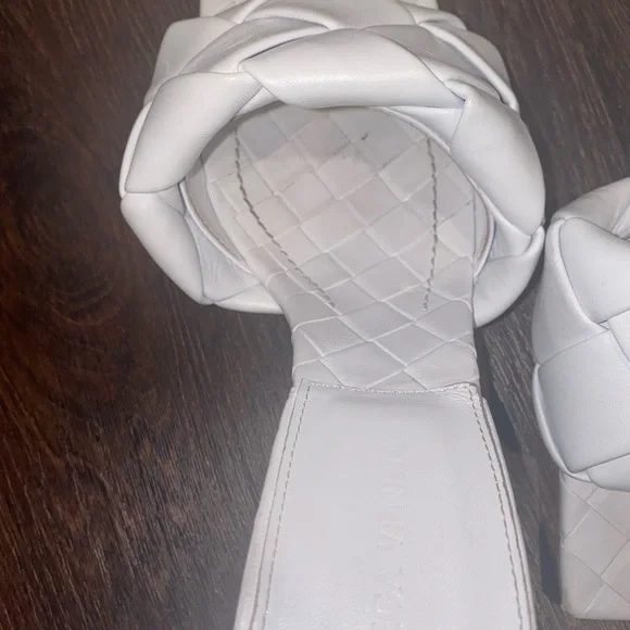bottega veneta white genuine leather sandal size 40 - Picture 8 of 9